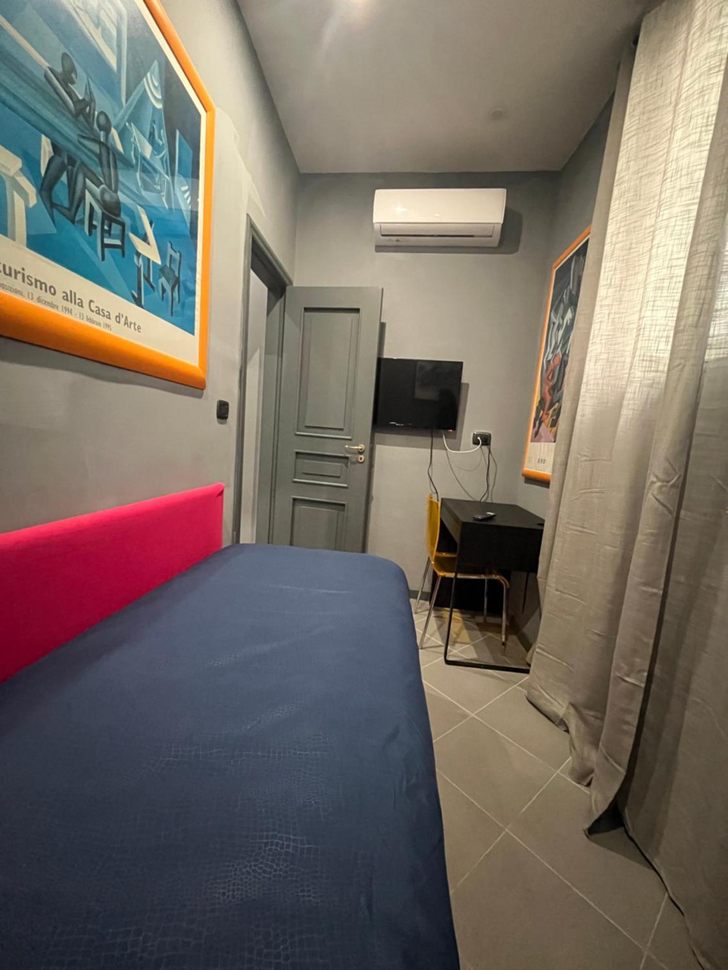 Naples Luxury Suites B&B מראה חיצוני תמונה