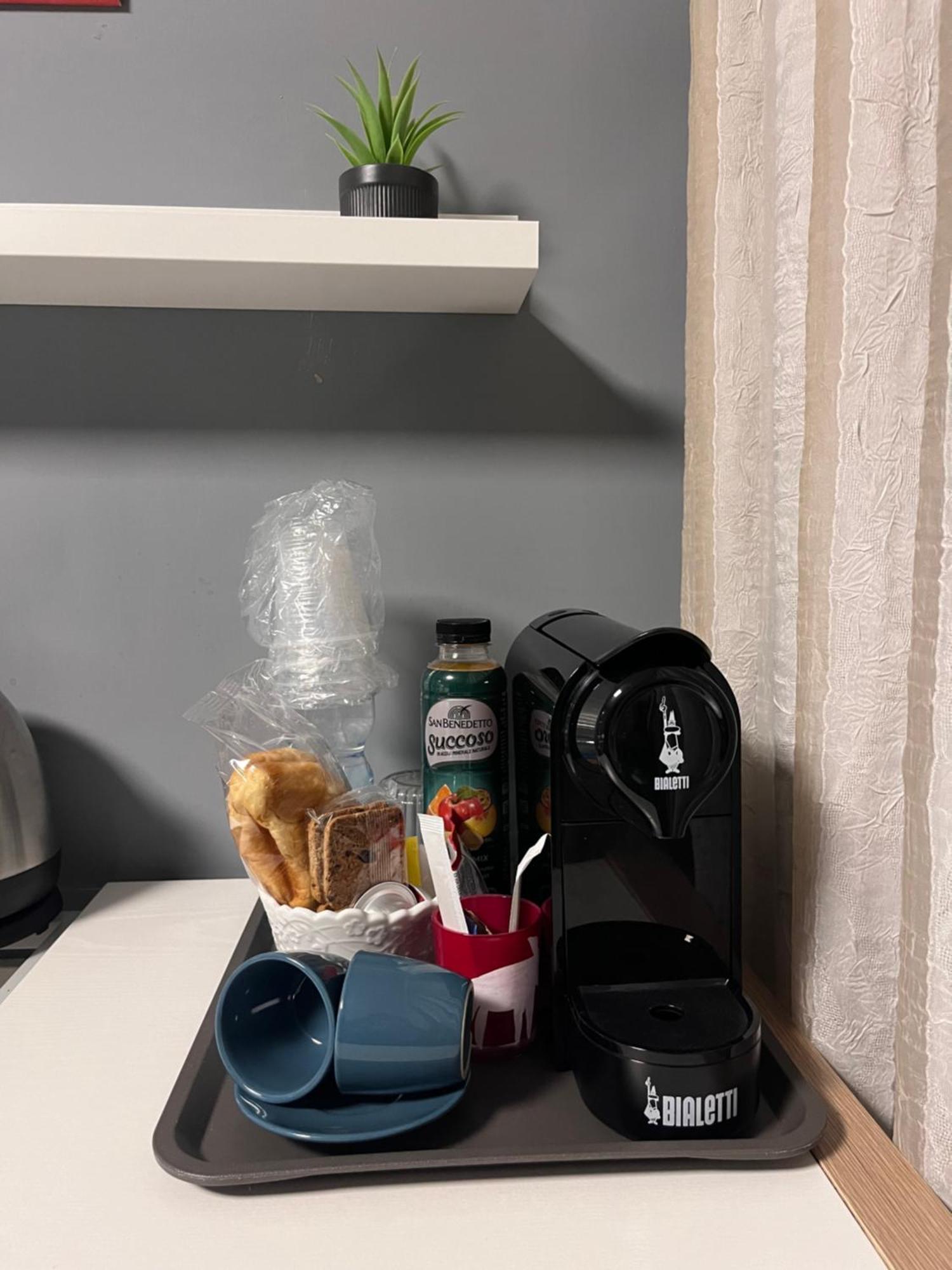 Naples Luxury Suites B&B מראה חיצוני תמונה